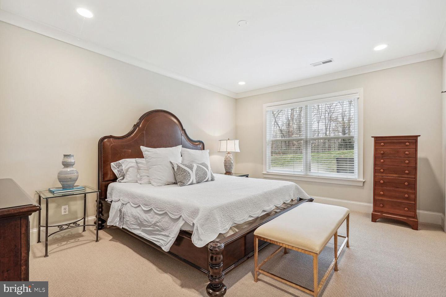 4129 N RANDOLPH ST, ARLINGTON, Virginia 22207, 5 Bedrooms Bedrooms, ,6 BathroomsBathrooms,Residential,For sale,4129 N RANDOLPH ST,VAAR2059316 MLS # VAAR2059316