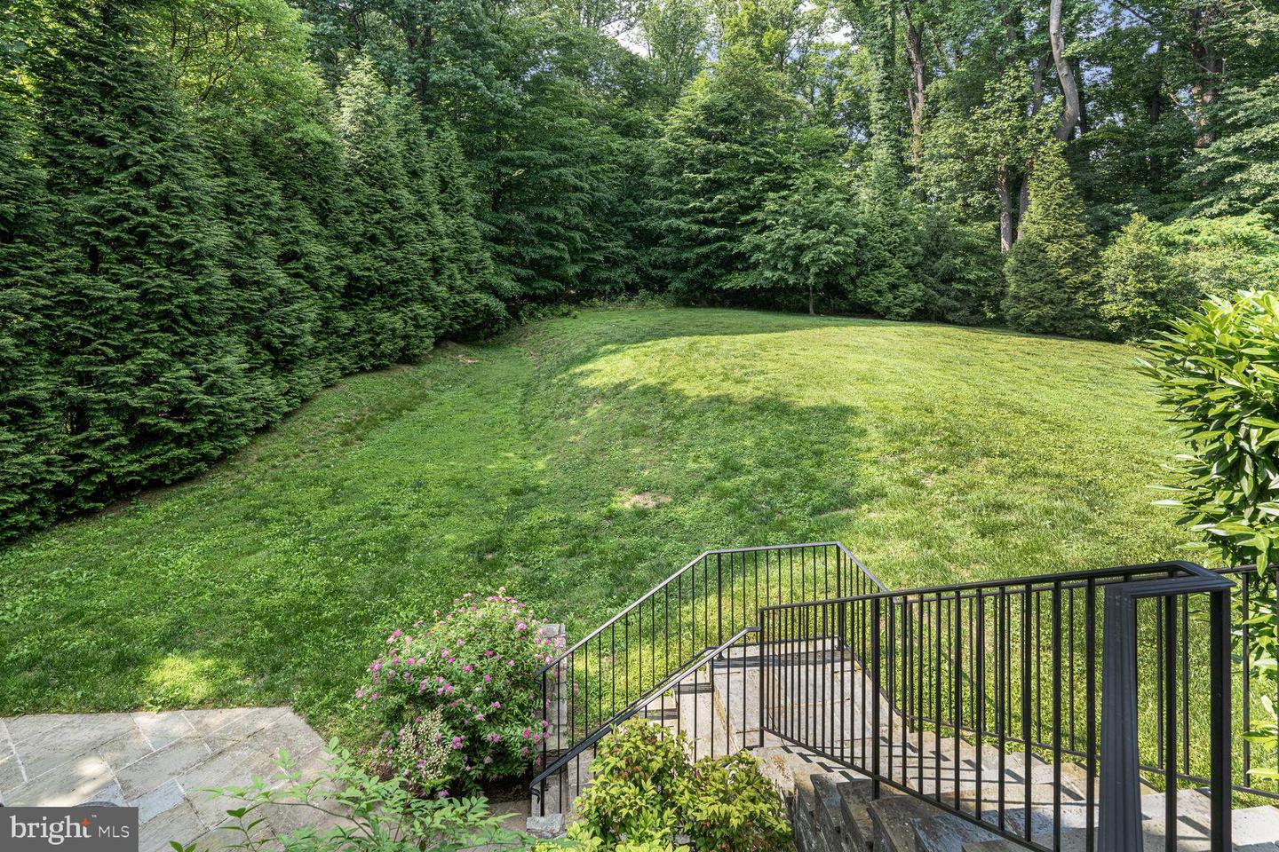 4129 N RANDOLPH ST, ARLINGTON, Virginia 22207, 5 Bedrooms Bedrooms, ,6 BathroomsBathrooms,Residential,For sale,4129 N RANDOLPH ST,VAAR2059316 MLS # VAAR2059316