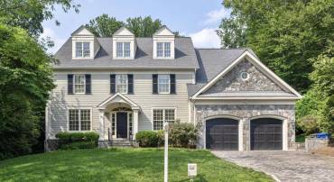 4129 N RANDOLPH ST, ARLINGTON, Virginia 22207, 5 Bedrooms Bedrooms, ,6 BathroomsBathrooms,Residential,For sale,4129 N RANDOLPH ST,VAAR2059316 MLS # VAAR2059316