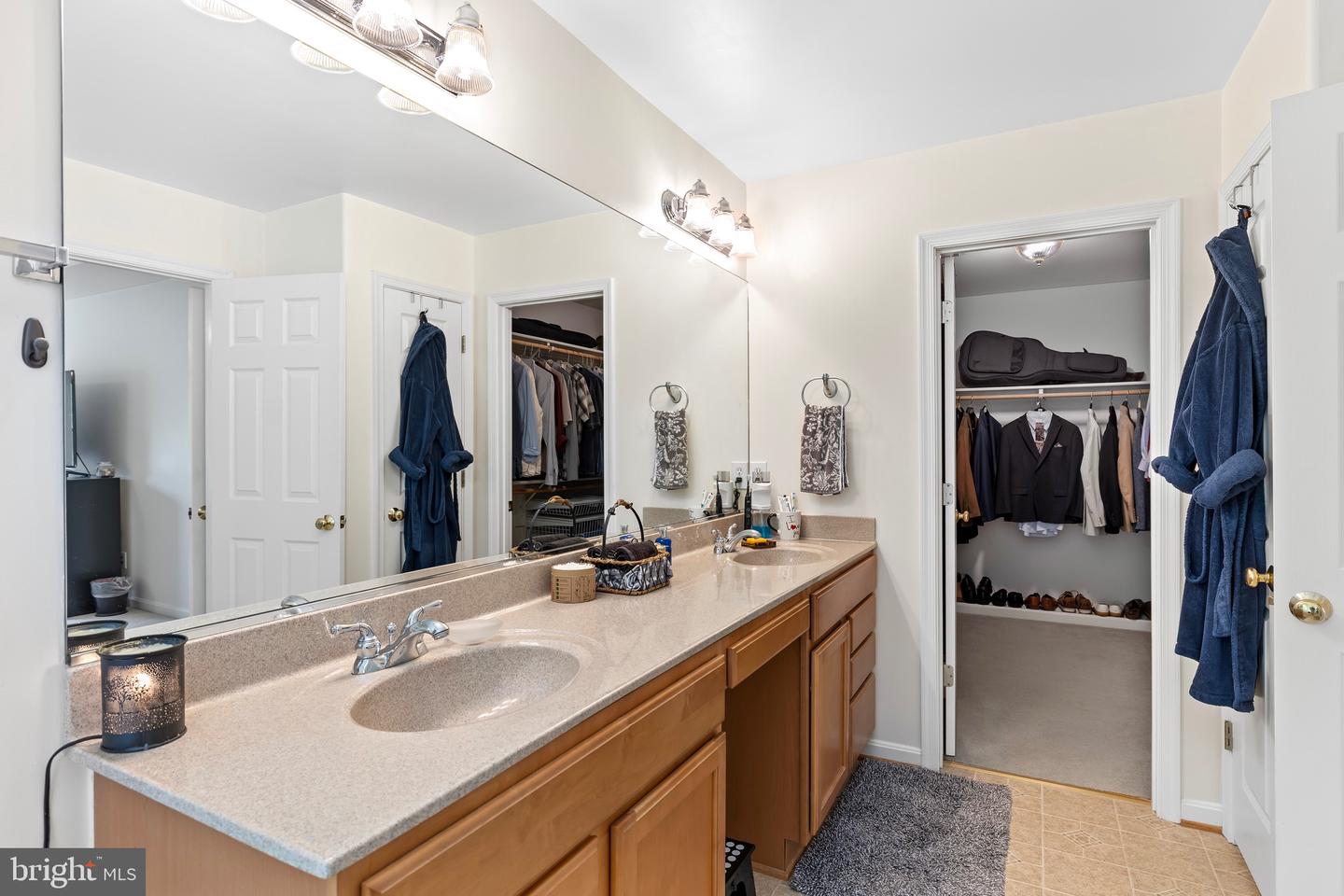10 RIVER FARM, FREDERICKSBURG, Virginia 22405, 5 Bedrooms Bedrooms, ,2 BathroomsBathrooms,Residential,For sale,10 RIVER FARM,VAST2039912 MLS # VAST2039912