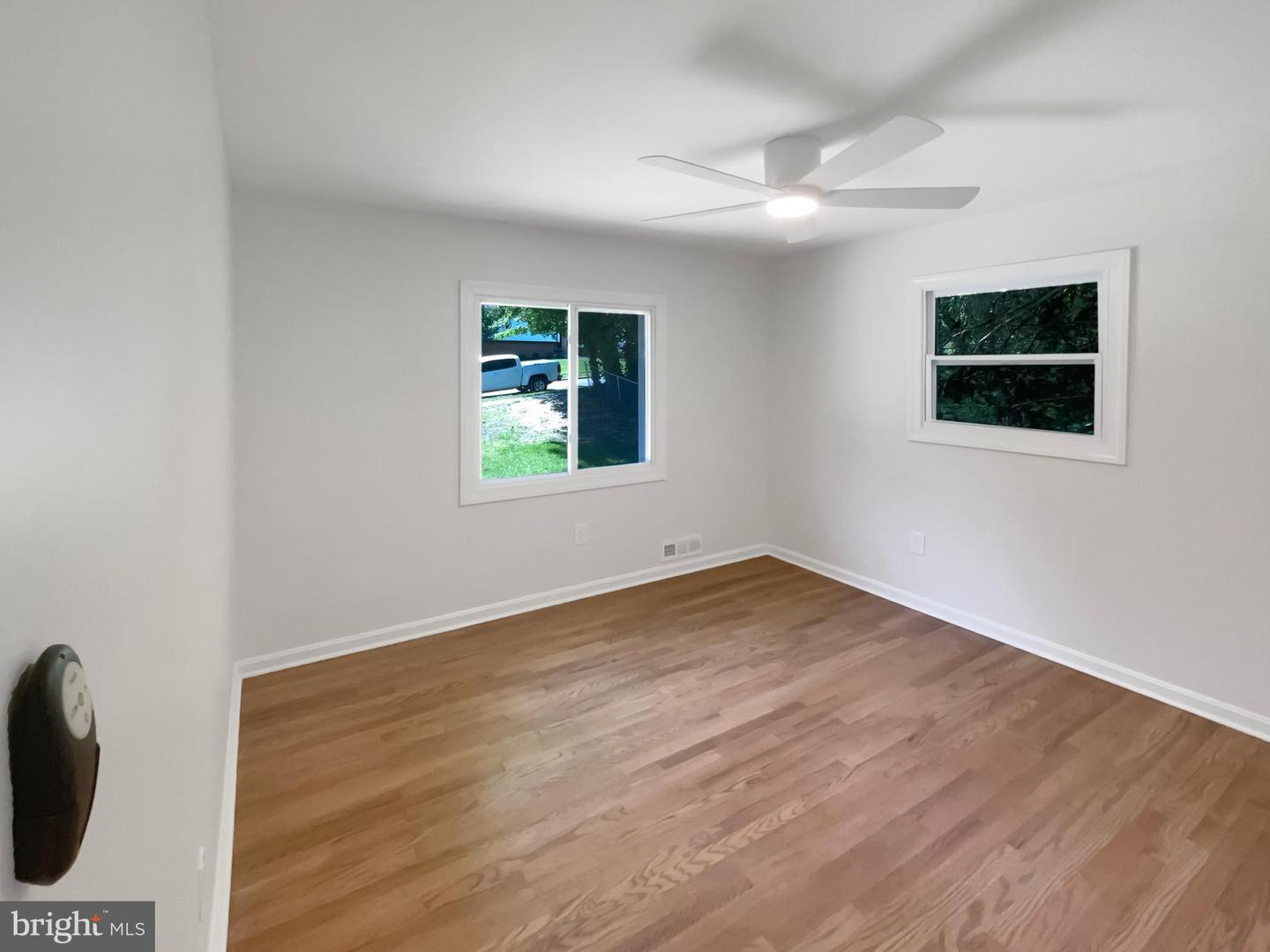 7804 ALBERTA CT, SPRINGFIELD, Virginia 22152, 5 Bedrooms Bedrooms, ,2 BathroomsBathrooms,Residential,For sale,7804 ALBERTA CT,VAFX2247808 MLS # VAFX2247808