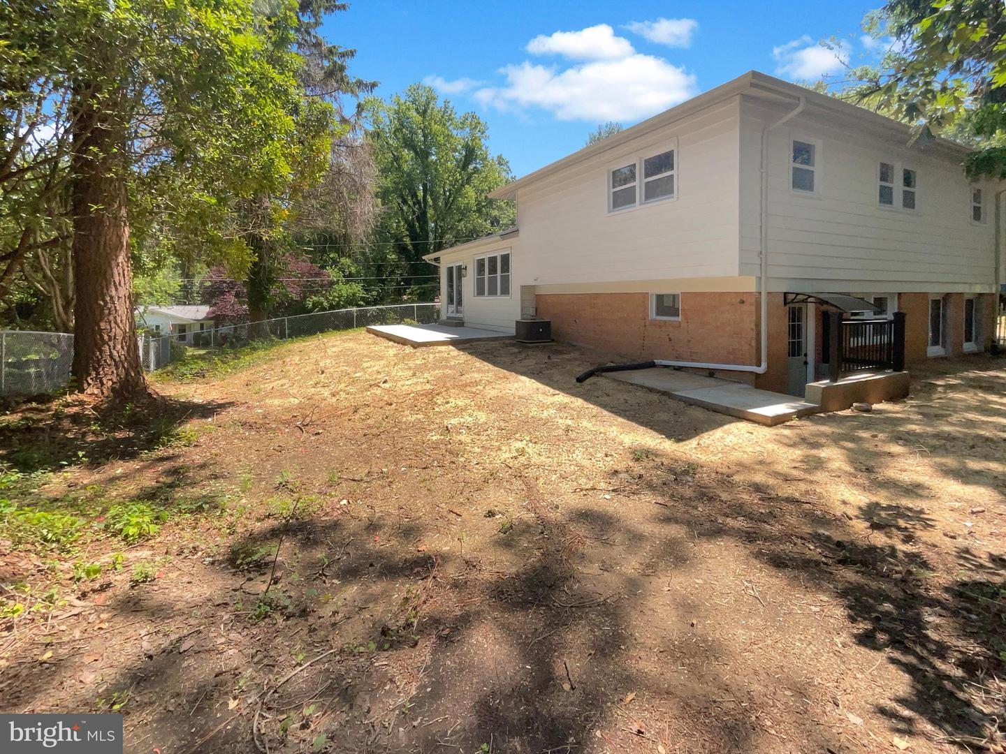 7804 ALBERTA CT, SPRINGFIELD, Virginia 22152, 5 Bedrooms Bedrooms, ,2 BathroomsBathrooms,Residential,For sale,7804 ALBERTA CT,VAFX2247808 MLS # VAFX2247808