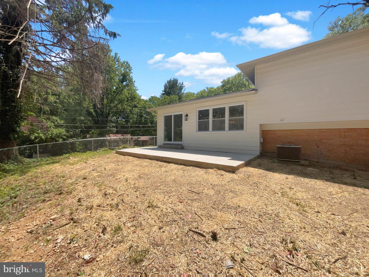 7804 ALBERTA CT, SPRINGFIELD, Virginia 22152, 5 Bedrooms Bedrooms, ,2 BathroomsBathrooms,Residential,For sale,7804 ALBERTA CT,VAFX2247808 MLS # VAFX2247808