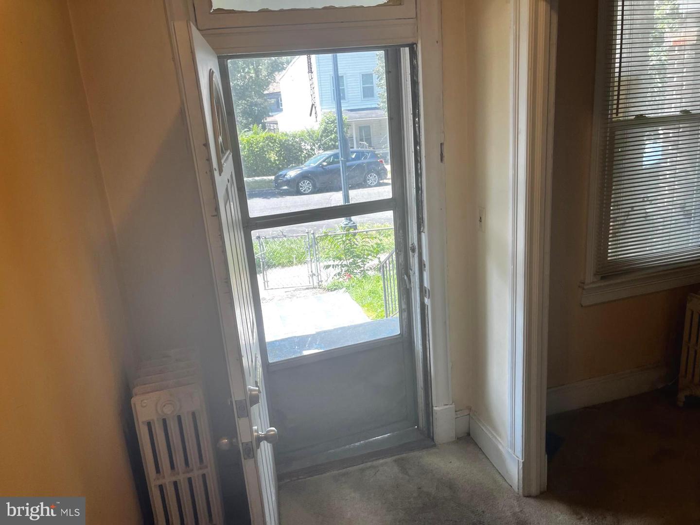 1667 MONTELLO AVE NE, WASHINGTON, District Of Columbia 20002, 3 Bedrooms Bedrooms, 9 Rooms Rooms,1 BathroomBathrooms,Residential,For sale,1667 MONTELLO AVE NE,DCDC2206084 MLS # DCDC2206084