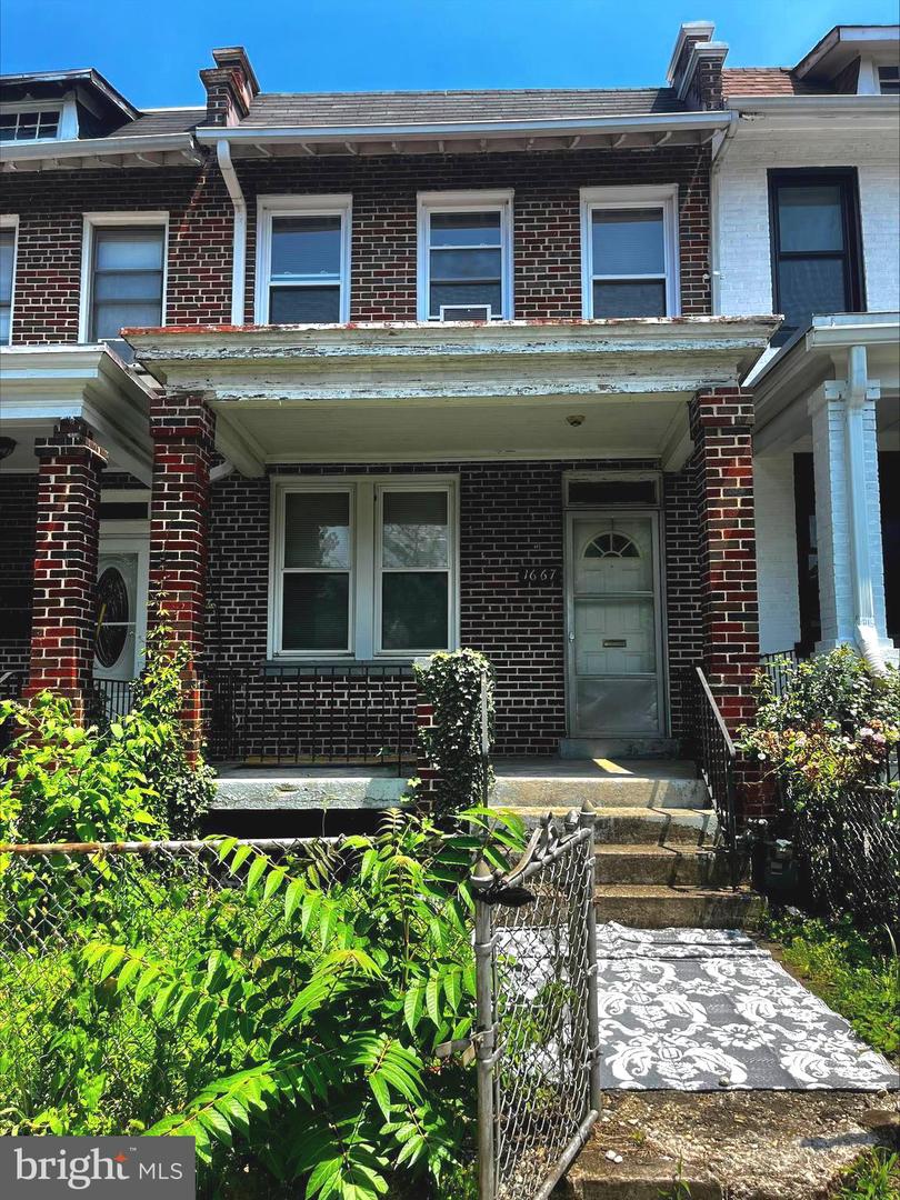 1667 MONTELLO AVE NE, WASHINGTON, District Of Columbia 20002, 3 Bedrooms Bedrooms, 9 Rooms Rooms,1 BathroomBathrooms,Residential,For sale,1667 MONTELLO AVE NE,DCDC2206084 MLS # DCDC2206084
