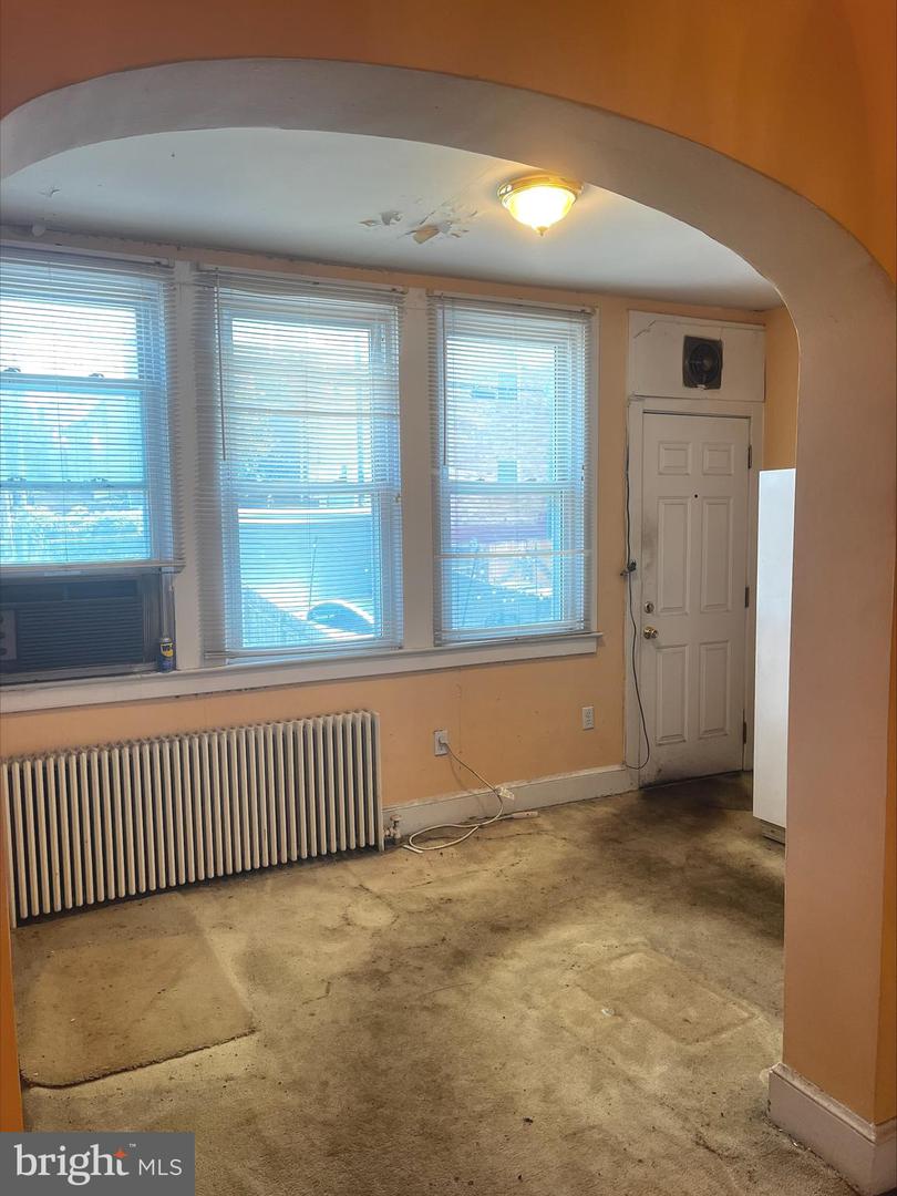 1667 MONTELLO AVE NE, WASHINGTON, District Of Columbia 20002, 3 Bedrooms Bedrooms, 9 Rooms Rooms,1 BathroomBathrooms,Residential,For sale,1667 MONTELLO AVE NE,DCDC2206084 MLS # DCDC2206084