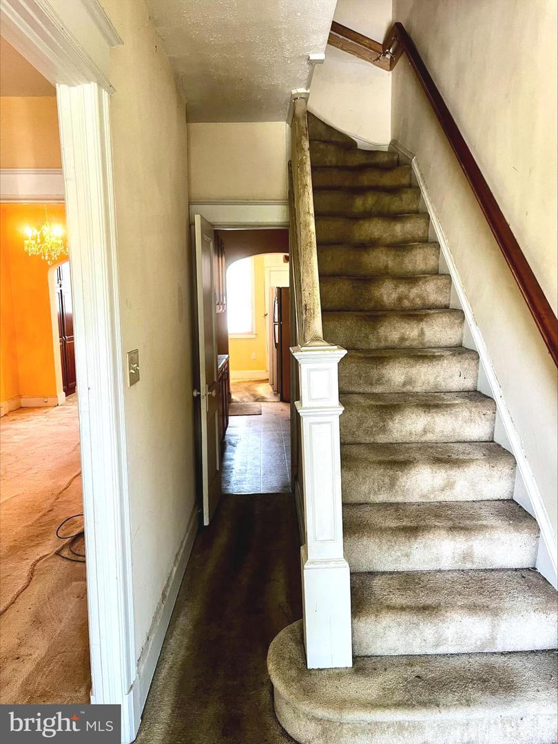 1667 MONTELLO AVE NE, WASHINGTON, District Of Columbia 20002, 3 Bedrooms Bedrooms, 9 Rooms Rooms,1 BathroomBathrooms,Residential,For sale,1667 MONTELLO AVE NE,DCDC2206084 MLS # DCDC2206084