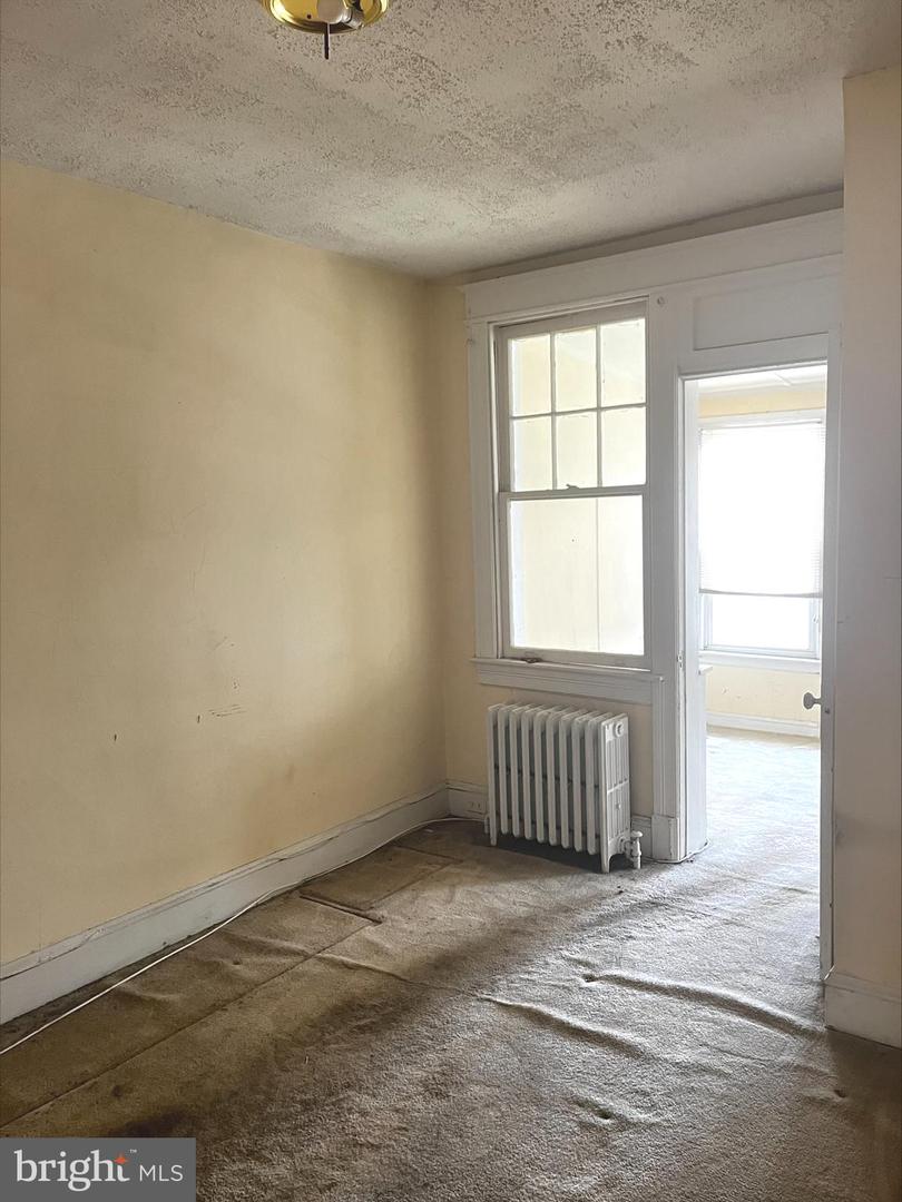 1667 MONTELLO AVE NE, WASHINGTON, District Of Columbia 20002, 3 Bedrooms Bedrooms, 9 Rooms Rooms,1 BathroomBathrooms,Residential,For sale,1667 MONTELLO AVE NE,DCDC2206084 MLS # DCDC2206084