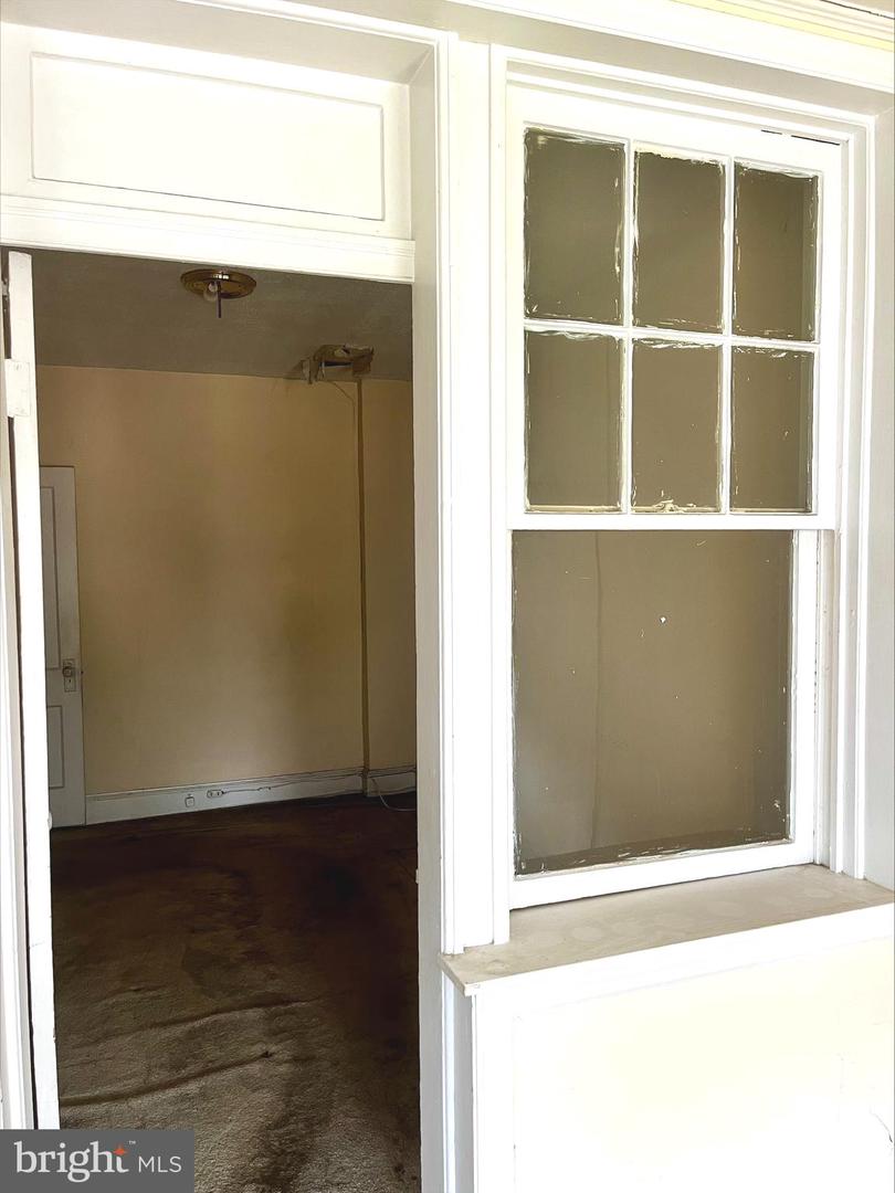 1667 MONTELLO AVE NE, WASHINGTON, District Of Columbia 20002, 3 Bedrooms Bedrooms, 9 Rooms Rooms,1 BathroomBathrooms,Residential,For sale,1667 MONTELLO AVE NE,DCDC2206084 MLS # DCDC2206084