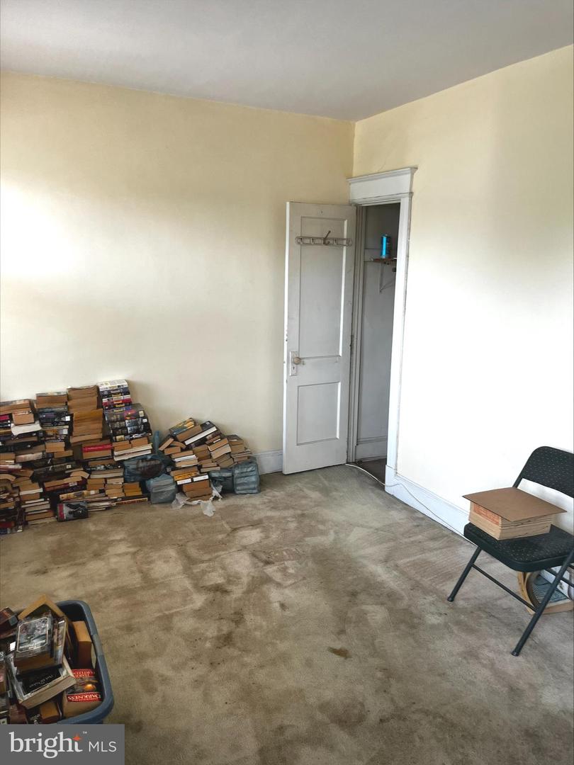 1667 MONTELLO AVE NE, WASHINGTON, District Of Columbia 20002, 3 Bedrooms Bedrooms, 9 Rooms Rooms,1 BathroomBathrooms,Residential,For sale,1667 MONTELLO AVE NE,DCDC2206084 MLS # DCDC2206084