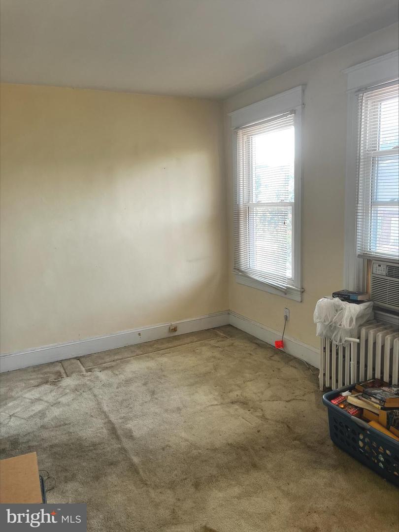 1667 MONTELLO AVE NE, WASHINGTON, District Of Columbia 20002, 3 Bedrooms Bedrooms, 9 Rooms Rooms,1 BathroomBathrooms,Residential,For sale,1667 MONTELLO AVE NE,DCDC2206084 MLS # DCDC2206084