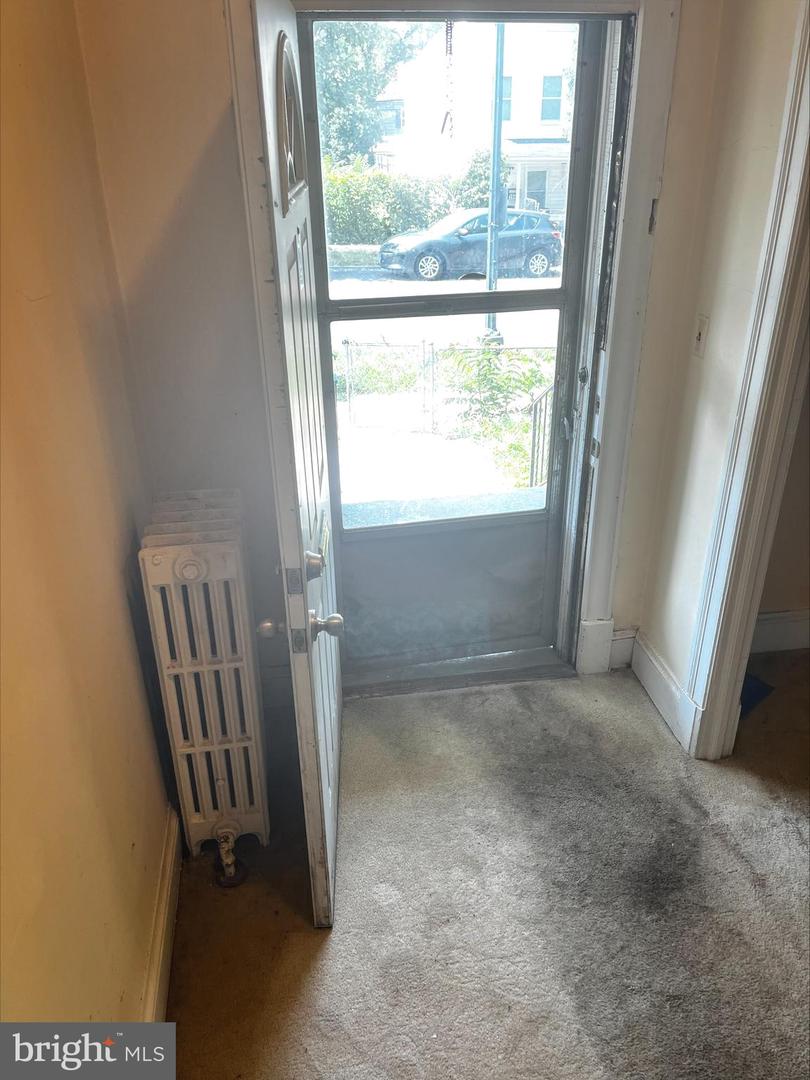 1667 MONTELLO AVE NE, WASHINGTON, District Of Columbia 20002, 3 Bedrooms Bedrooms, 9 Rooms Rooms,1 BathroomBathrooms,Residential,For sale,1667 MONTELLO AVE NE,DCDC2206084 MLS # DCDC2206084