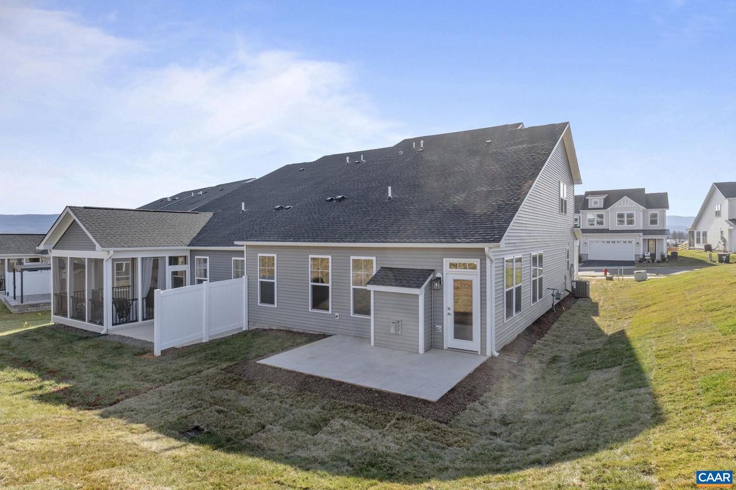 49 RIDGELINE DR, WAYNESBORO, Virginia 22980, 3 Bedrooms Bedrooms, ,2 BathroomsBathrooms,Residential,For sale,49 RIDGELINE DR,665790 MLS # 665790