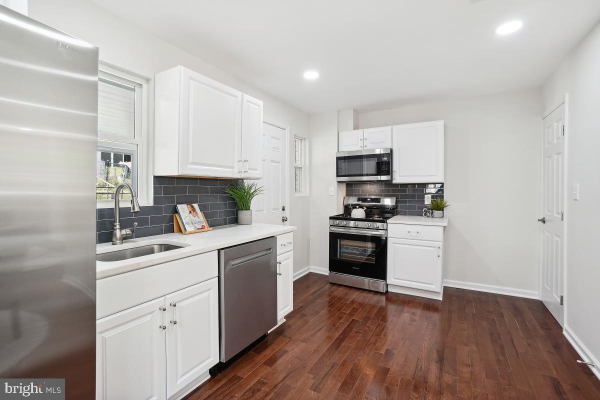 4224 SOUTHERN AVE SE, WASHINGTON, District Of Columbia 20019, 3 Bedrooms Bedrooms, ,2 BathroomsBathrooms,Residential,For sale,4224 SOUTHERN AVE SE,DCDC2206106 MLS # DCDC2206106