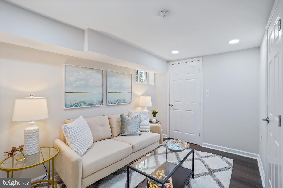 4224 SOUTHERN AVE SE, WASHINGTON, District Of Columbia 20019, 3 Bedrooms Bedrooms, ,2 BathroomsBathrooms,Residential,For sale,4224 SOUTHERN AVE SE,DCDC2206106 MLS # DCDC2206106