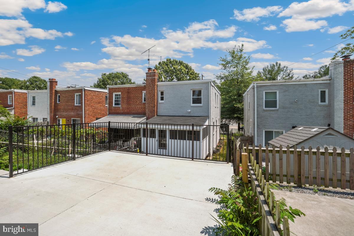 4224 SOUTHERN AVE SE, WASHINGTON, District Of Columbia 20019, 3 Bedrooms Bedrooms, ,2 BathroomsBathrooms,Residential,For sale,4224 SOUTHERN AVE SE,DCDC2206106 MLS # DCDC2206106
