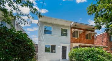 4224 SOUTHERN AVE SE, WASHINGTON, District Of Columbia 20019, 3 Bedrooms Bedrooms, ,2 BathroomsBathrooms,Residential,For sale,4224 SOUTHERN AVE SE,DCDC2206106 MLS # DCDC2206106
