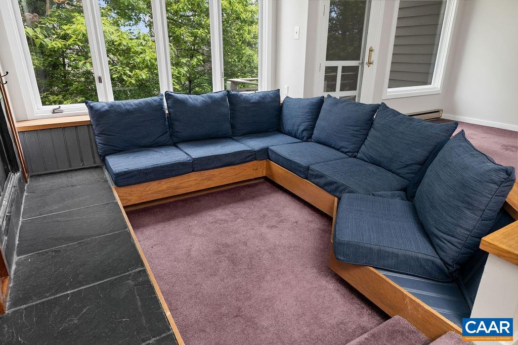 18 BRIARWOOD LN, WINTERGREEN RESORT, Virginia 22967, 2 Bedrooms Bedrooms, ,2 BathroomsBathrooms,Residential,For sale,18 BRIARWOOD LN,665791 MLS # 665791