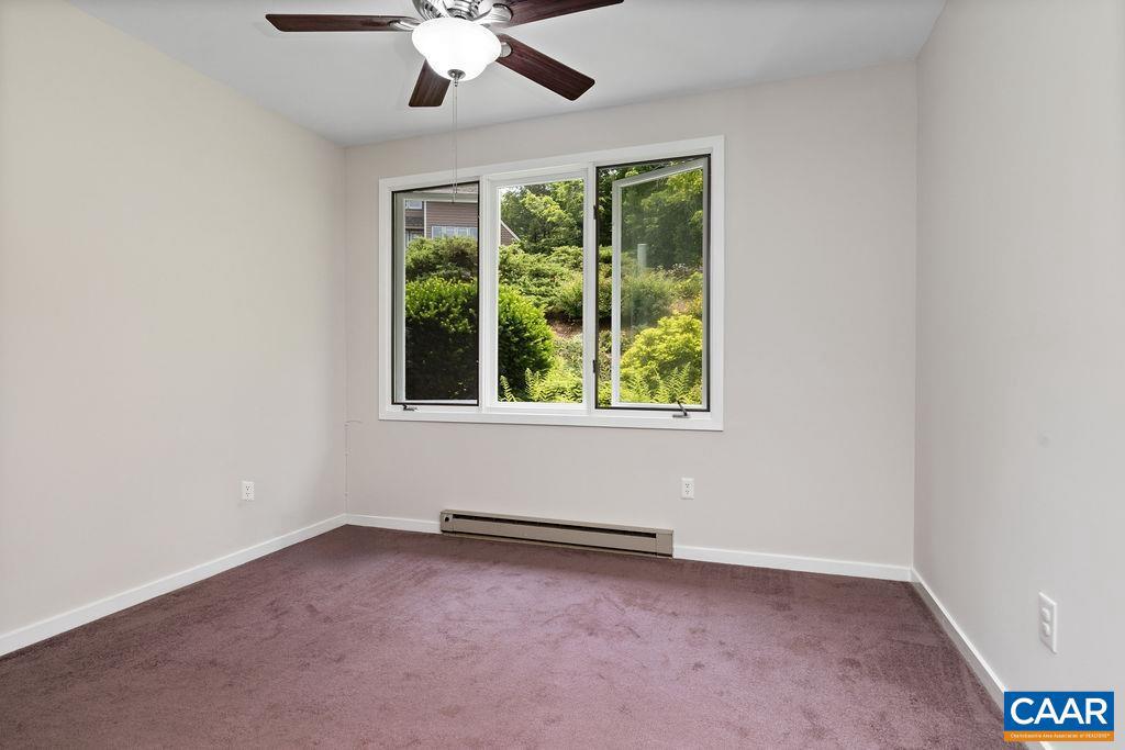 18 BRIARWOOD LN, WINTERGREEN RESORT, Virginia 22967, 2 Bedrooms Bedrooms, ,2 BathroomsBathrooms,Residential,For sale,18 BRIARWOOD LN,665791 MLS # 665791