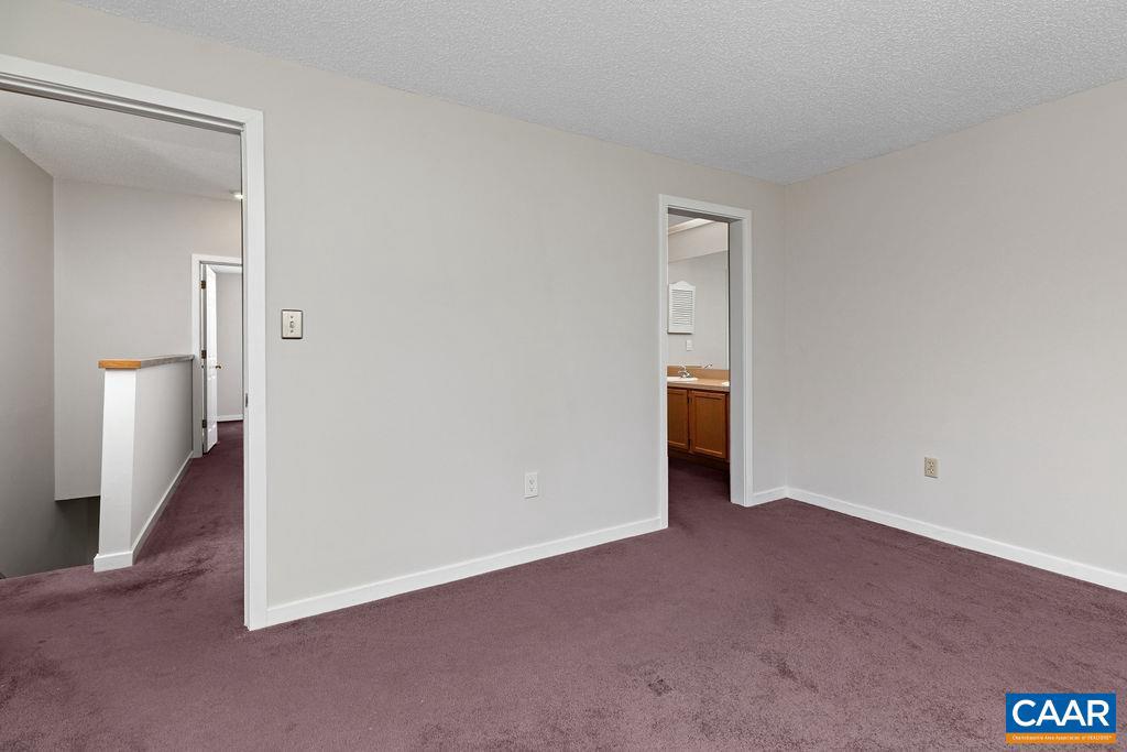 18 BRIARWOOD LN, WINTERGREEN RESORT, Virginia 22967, 2 Bedrooms Bedrooms, ,2 BathroomsBathrooms,Residential,For sale,18 BRIARWOOD LN,665791 MLS # 665791