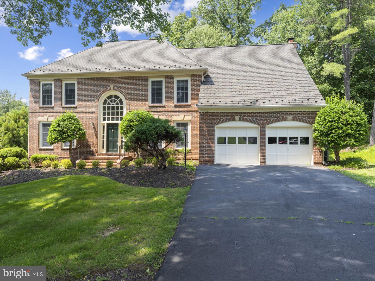 11102 BOWEN AVE, GREAT FALLS, Virginia 22066, 4 Bedrooms Bedrooms, ,3 BathroomsBathrooms,Residential,For sale,11102 BOWEN AVE,VAFX2247882 MLS # VAFX2247882