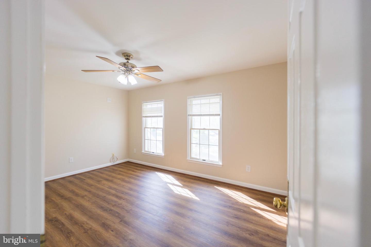11102 BOWEN AVE, GREAT FALLS, Virginia 22066, 4 Bedrooms Bedrooms, ,3 BathroomsBathrooms,Residential,For sale,11102 BOWEN AVE,VAFX2247882 MLS # VAFX2247882