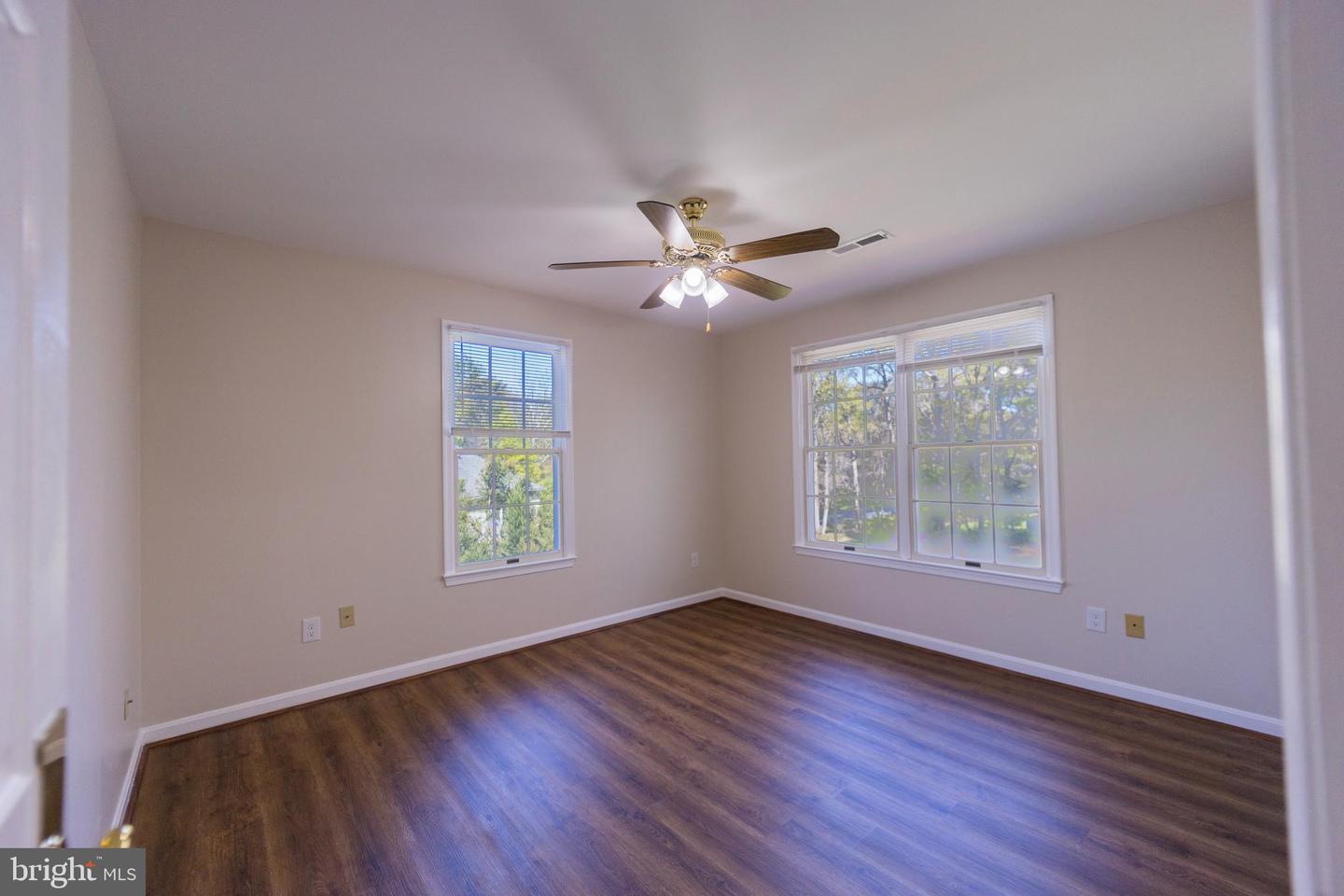 11102 BOWEN AVE, GREAT FALLS, Virginia 22066, 4 Bedrooms Bedrooms, ,3 BathroomsBathrooms,Residential,For sale,11102 BOWEN AVE,VAFX2247882 MLS # VAFX2247882