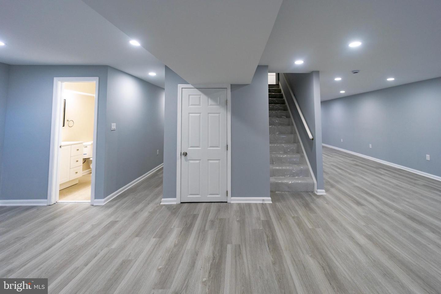 11102 BOWEN AVE, GREAT FALLS, Virginia 22066, 4 Bedrooms Bedrooms, ,3 BathroomsBathrooms,Residential,For sale,11102 BOWEN AVE,VAFX2247882 MLS # VAFX2247882