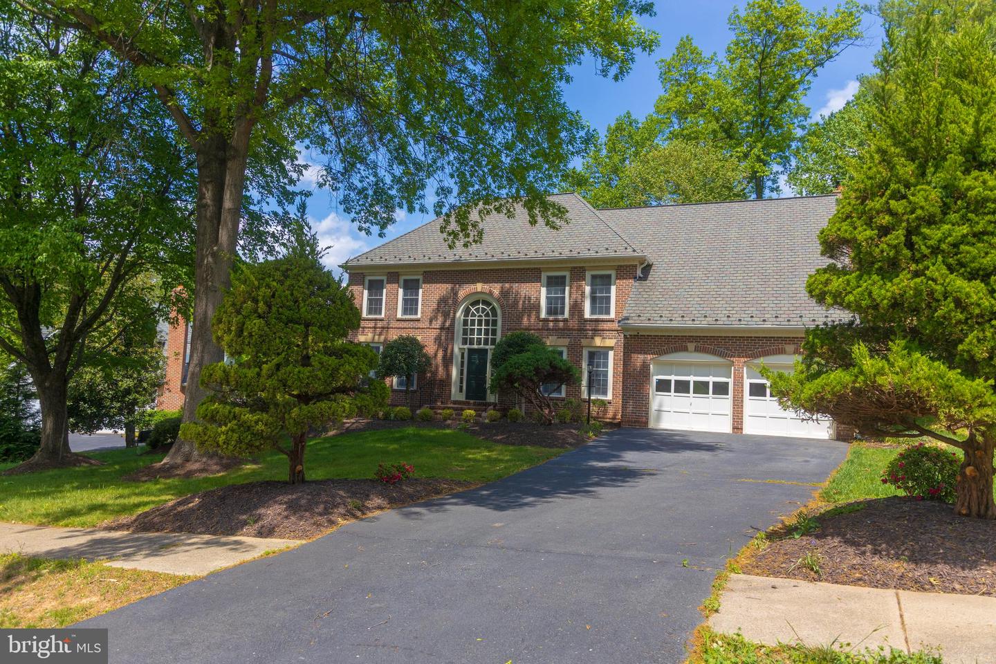 11102 BOWEN AVE, GREAT FALLS, Virginia 22066, 4 Bedrooms Bedrooms, ,3 BathroomsBathrooms,Residential,For sale,11102 BOWEN AVE,VAFX2247882 MLS # VAFX2247882