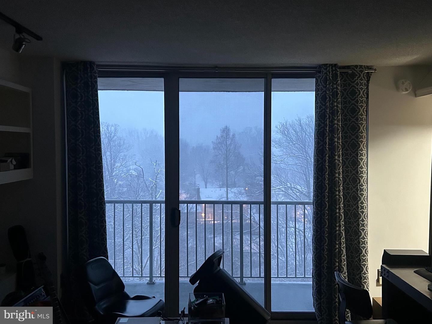 2500 N VAN DORN ST #916, ALEXANDRIA, Virginia 22302, ,1 BathroomBathrooms,Residential,For sale,2500 N VAN DORN ST #916,VAAX2043330 MLS # VAAX2043330