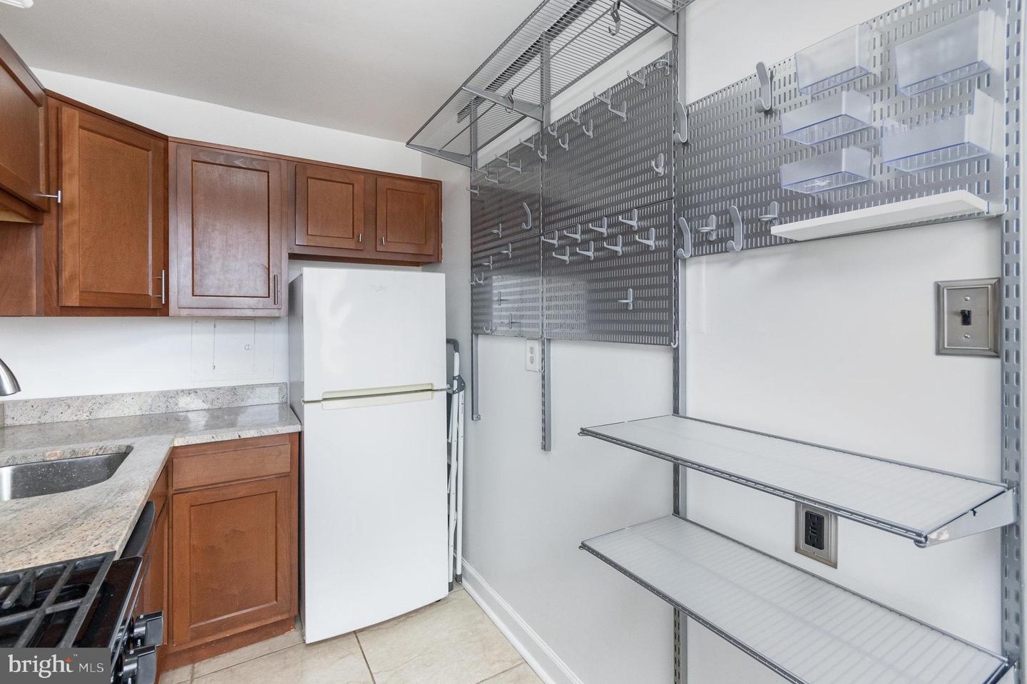 2500 N VAN DORN ST #916, ALEXANDRIA, Virginia 22302, ,1 BathroomBathrooms,Residential,For sale,2500 N VAN DORN ST #916,VAAX2043330 MLS # VAAX2043330
