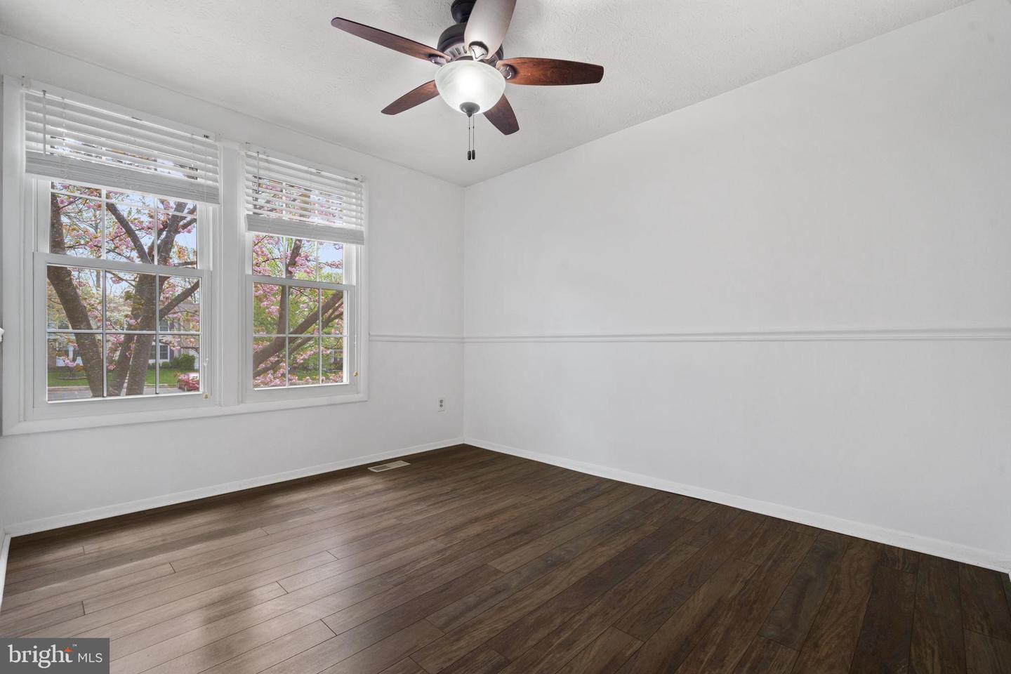 1610 SIERRA WOODS DR, RESTON, Virginia 20194, 3 Bedrooms Bedrooms, ,2 BathroomsBathrooms,Residential,For sale,1610 SIERRA WOODS DR,VAFX2233922 MLS # VAFX2233922