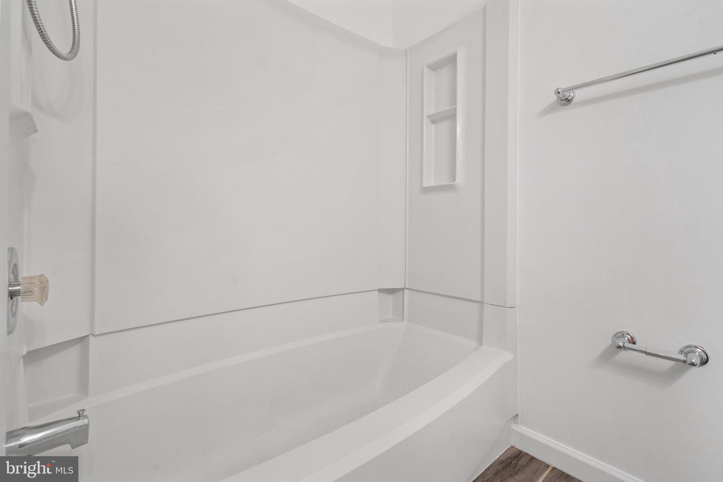 1610 SIERRA WOODS DR, RESTON, Virginia 20194, 3 Bedrooms Bedrooms, ,2 BathroomsBathrooms,Residential,For sale,1610 SIERRA WOODS DR,VAFX2233922 MLS # VAFX2233922