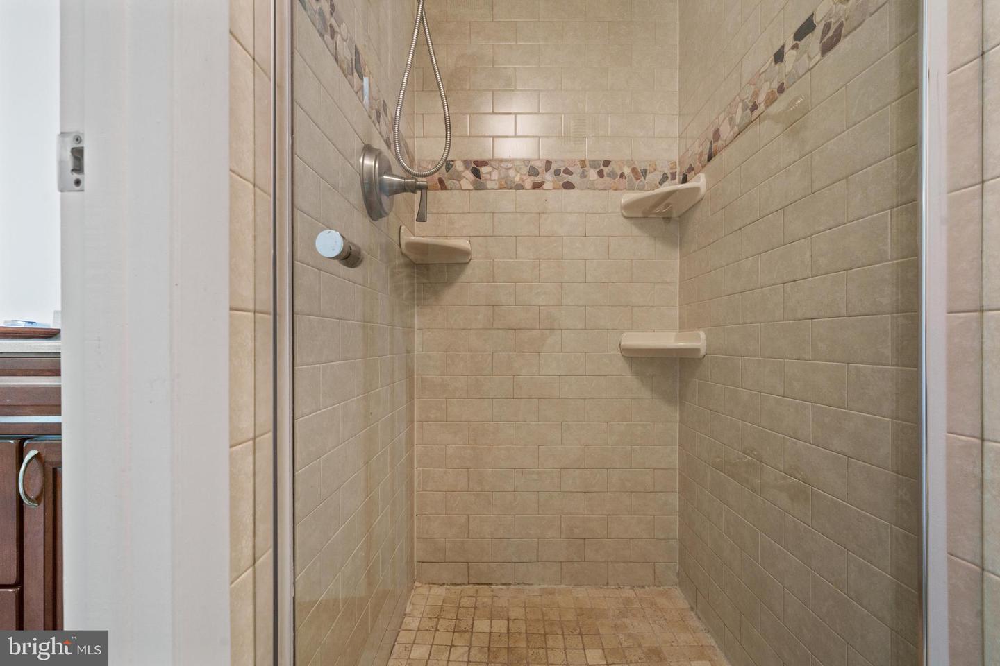 1610 SIERRA WOODS DR, RESTON, Virginia 20194, 3 Bedrooms Bedrooms, ,2 BathroomsBathrooms,Residential,For sale,1610 SIERRA WOODS DR,VAFX2233922 MLS # VAFX2233922