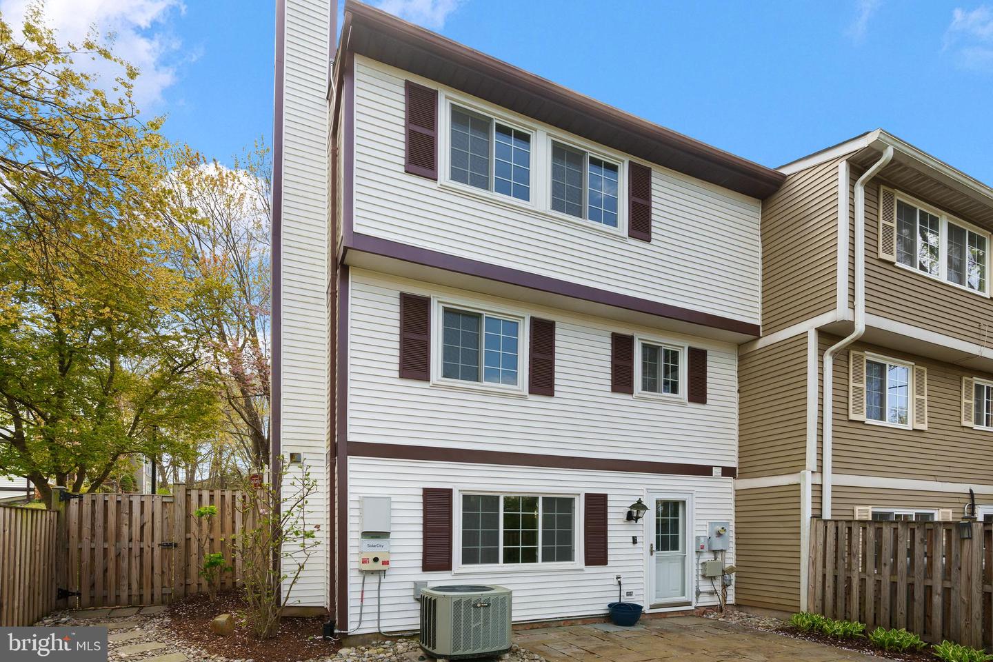 1610 SIERRA WOODS DR, RESTON, Virginia 20194, 3 Bedrooms Bedrooms, ,2 BathroomsBathrooms,Residential,For sale,1610 SIERRA WOODS DR,VAFX2233922 MLS # VAFX2233922