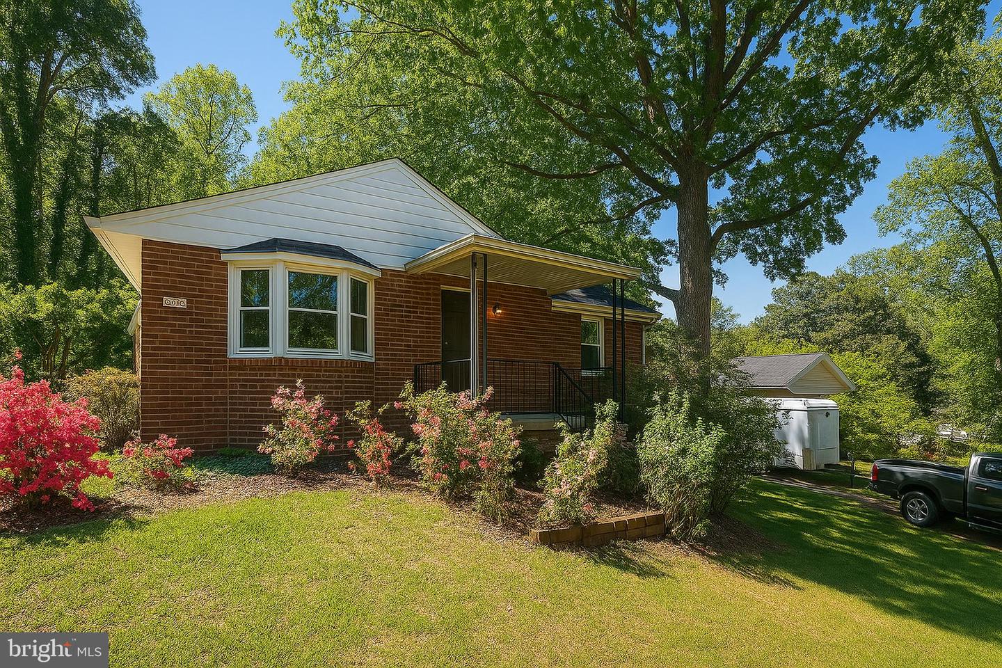 2711 GROVETON ST, ALEXANDRIA, Virginia 22306, 3 Bedrooms Bedrooms, ,2 BathroomsBathrooms,Residential,For sale,2711 GROVETON ST,VAFX2237182 MLS # VAFX2237182