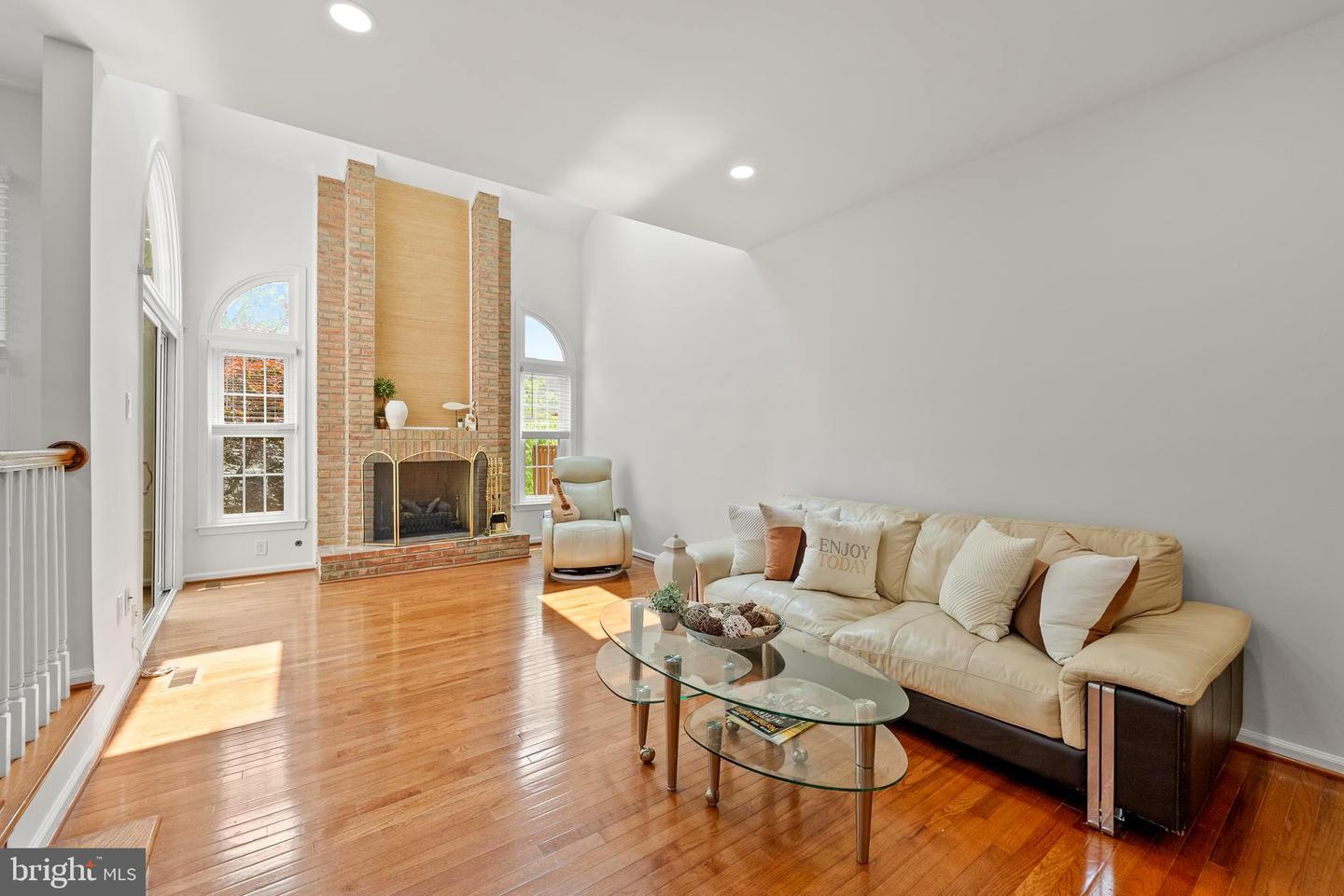 4630 LUXBERRY DR, FAIRFAX, Virginia 22032, 3 Bedrooms Bedrooms, ,3 BathroomsBathrooms,Residential,For sale,4630 LUXBERRY DR,VAFX2239612 MLS # VAFX2239612