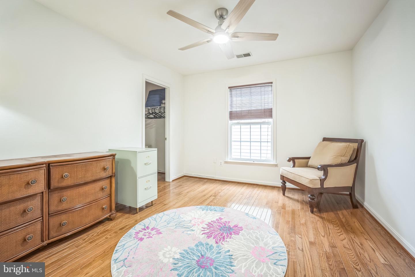25423 PLANTING FIELD DR, CHANTILLY, Virginia 20152, 5 Bedrooms Bedrooms, ,3 BathroomsBathrooms,Residential,For sale,25423 PLANTING FIELD DR,VALO2096410 MLS # VALO2096410
