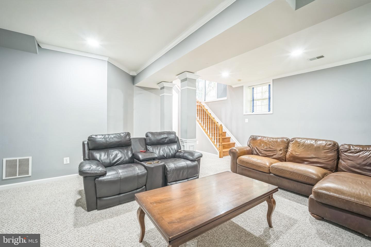 25423 PLANTING FIELD DR, CHANTILLY, Virginia 20152, 5 Bedrooms Bedrooms, ,3 BathroomsBathrooms,Residential,For sale,25423 PLANTING FIELD DR,VALO2096410 MLS # VALO2096410