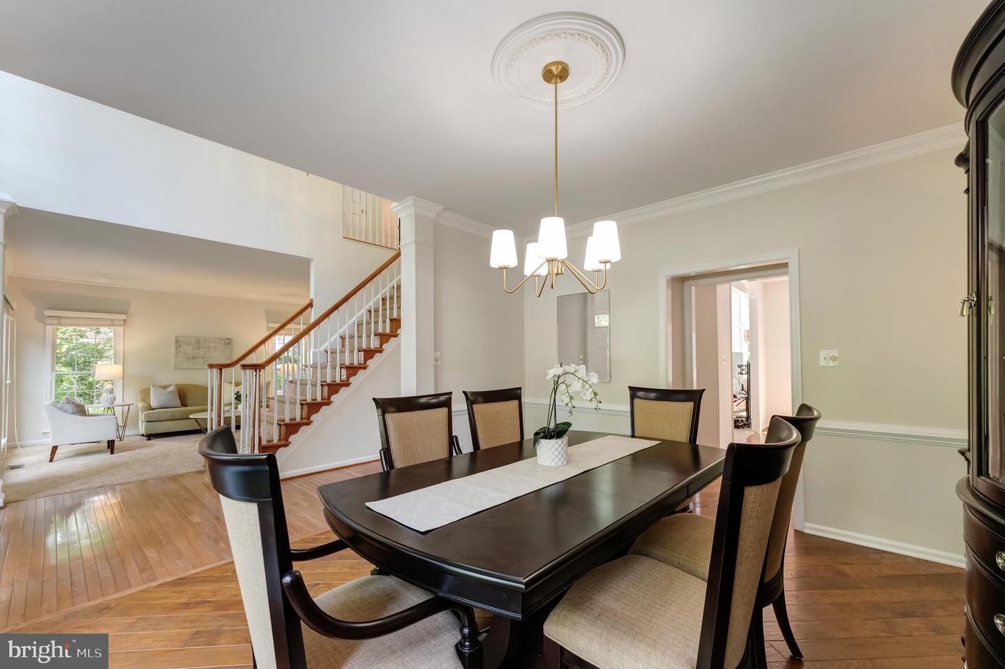 12691 FOX WOODS DR, HERNDON, Virginia 20171, 4 Bedrooms Bedrooms, ,4 BathroomsBathrooms,Residential,For sale,12691 FOX WOODS DR,VAFX2245616 MLS # VAFX2245616