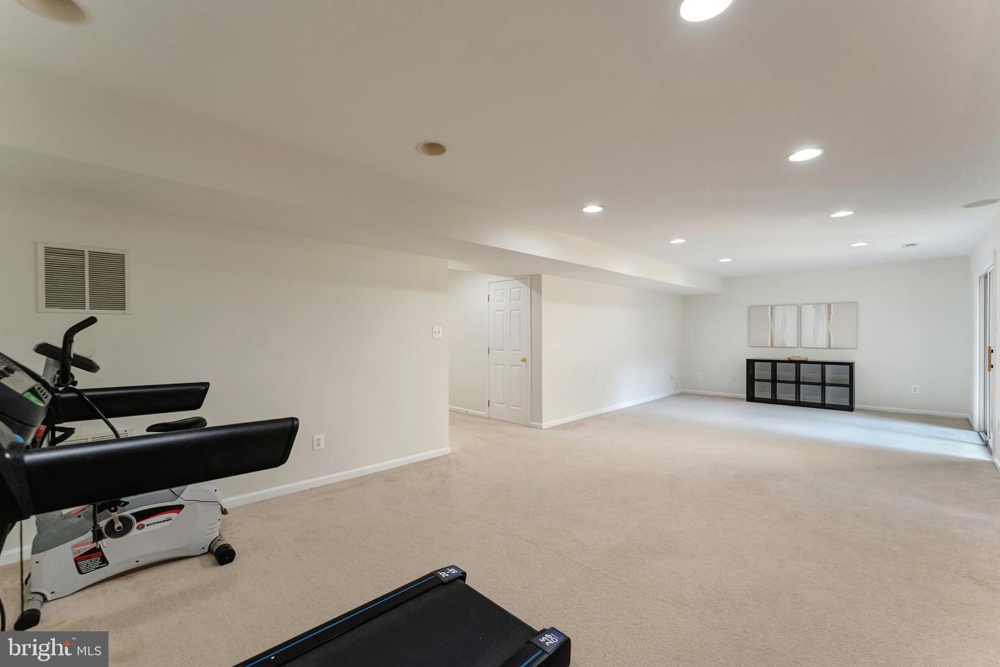 12691 FOX WOODS DR, HERNDON, Virginia 20171, 4 Bedrooms Bedrooms, ,4 BathroomsBathrooms,Residential,For sale,12691 FOX WOODS DR,VAFX2245616 MLS # VAFX2245616