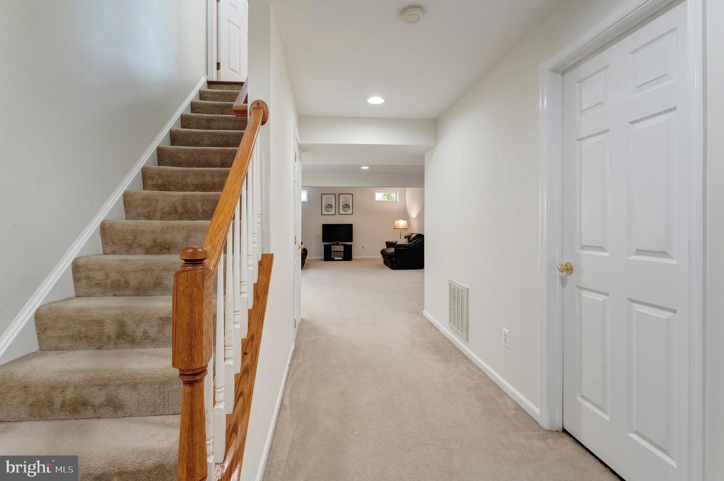 12691 FOX WOODS DR, HERNDON, Virginia 20171, 4 Bedrooms Bedrooms, ,4 BathroomsBathrooms,Residential,For sale,12691 FOX WOODS DR,VAFX2245616 MLS # VAFX2245616