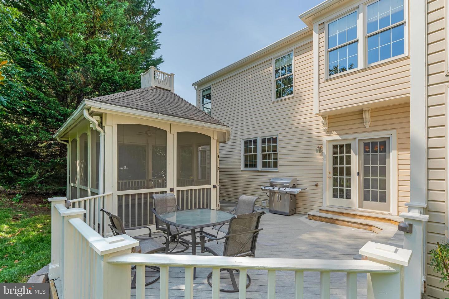 12691 FOX WOODS DR, HERNDON, Virginia 20171, 4 Bedrooms Bedrooms, ,4 BathroomsBathrooms,Residential,For sale,12691 FOX WOODS DR,VAFX2245616 MLS # VAFX2245616
