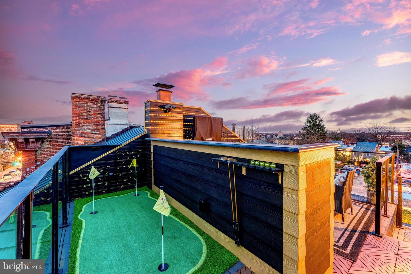 810 PRINCE ST, ALEXANDRIA, Virginia 22314, 6 Bedrooms Bedrooms, ,4 BathroomsBathrooms,Residential,For sale,810 PRINCE ST,VAAX2046252 MLS # VAAX2046252