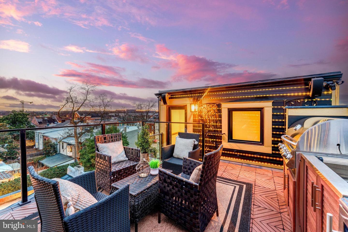 810 PRINCE ST, ALEXANDRIA, Virginia 22314, 5 Bedrooms Bedrooms, 17 Rooms Rooms,4 BathroomsBathrooms,Residential,For sale,810 PRINCE ST,VAAX2046252 MLS # VAAX2046252