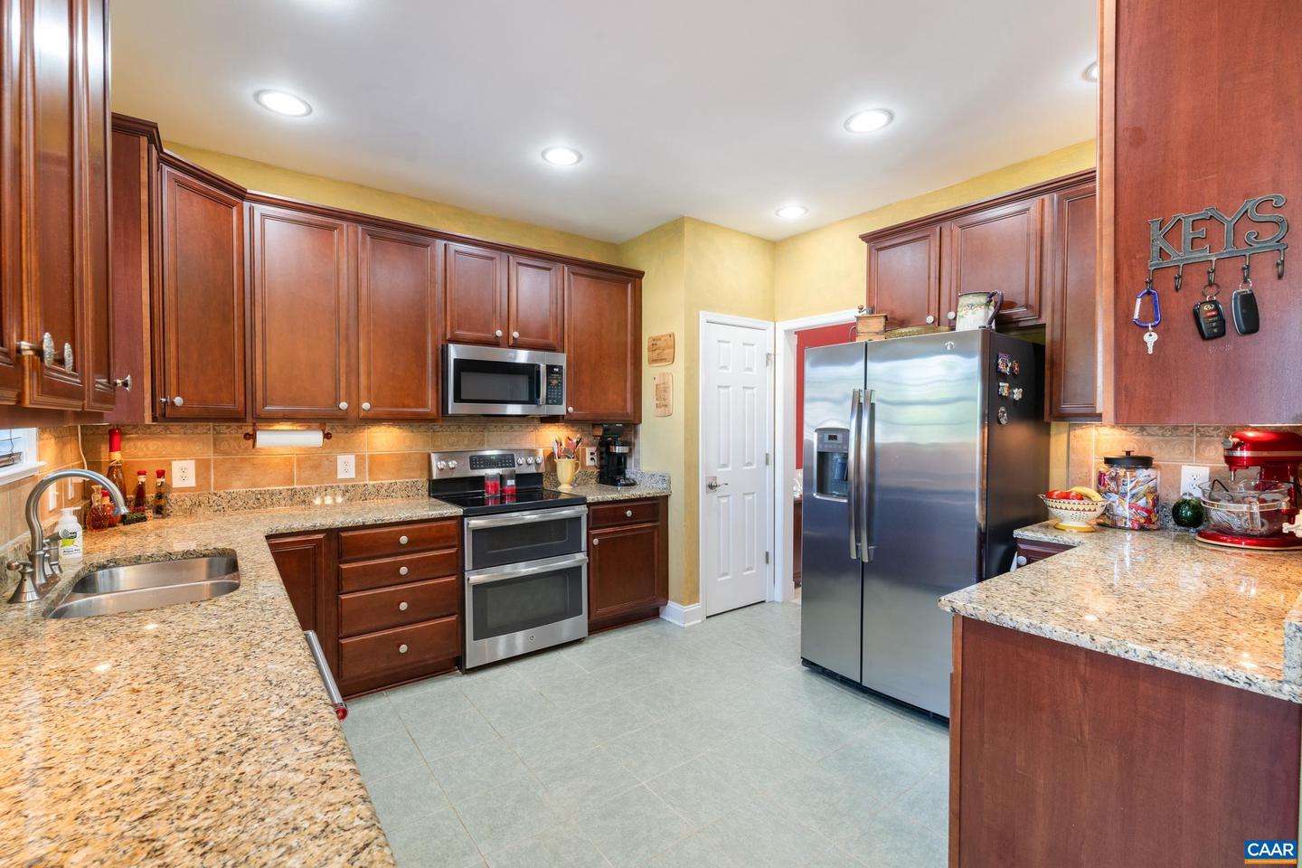 353 BAYBERRY WAY, CHARLOTTESVILLE, Virginia 22911, 6 Bedrooms Bedrooms, ,4 BathroomsBathrooms,Residential,For sale,353 BAYBERRY WAY,665551 MLS # 665551