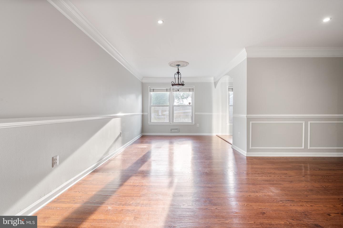2413 CHILDS LN, ALEXANDRIA, Virginia 22308, 4 Bedrooms Bedrooms, ,3 BathroomsBathrooms,Residential,For sale,2413 CHILDS LN,VAFX2246672 MLS # VAFX2246672
