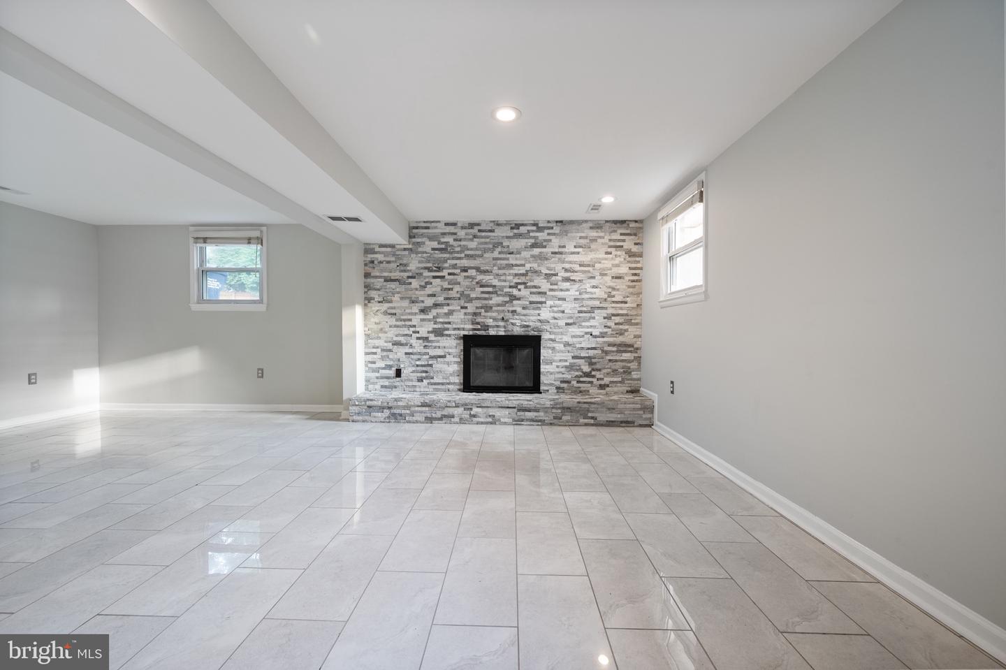 2413 CHILDS LN, ALEXANDRIA, Virginia 22308, 4 Bedrooms Bedrooms, ,3 BathroomsBathrooms,Residential,For sale,2413 CHILDS LN,VAFX2246672 MLS # VAFX2246672