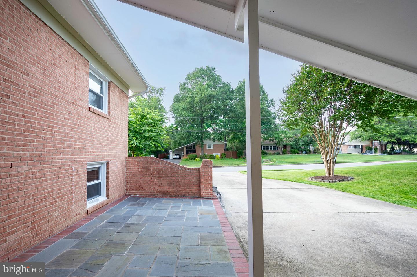 2413 CHILDS LN, ALEXANDRIA, Virginia 22308, 4 Bedrooms Bedrooms, ,3 BathroomsBathrooms,Residential,For sale,2413 CHILDS LN,VAFX2246672 MLS # VAFX2246672