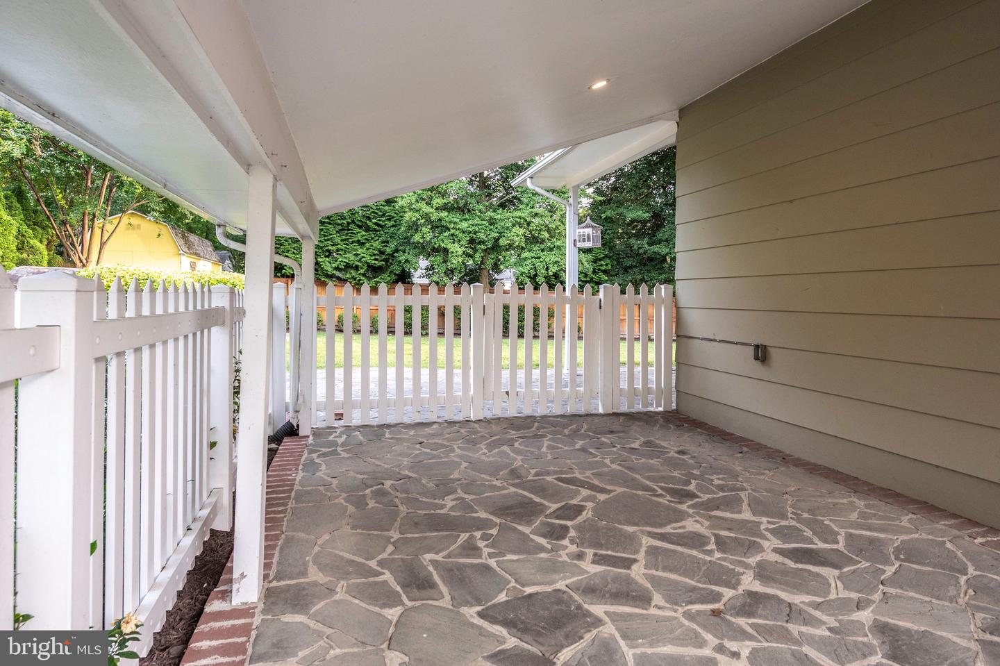 2413 CHILDS LN, ALEXANDRIA, Virginia 22308, 4 Bedrooms Bedrooms, ,3 BathroomsBathrooms,Residential,For sale,2413 CHILDS LN,VAFX2246672 MLS # VAFX2246672